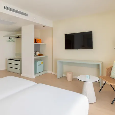 Hotel Sol By Meliá Arona Tenerife 4*